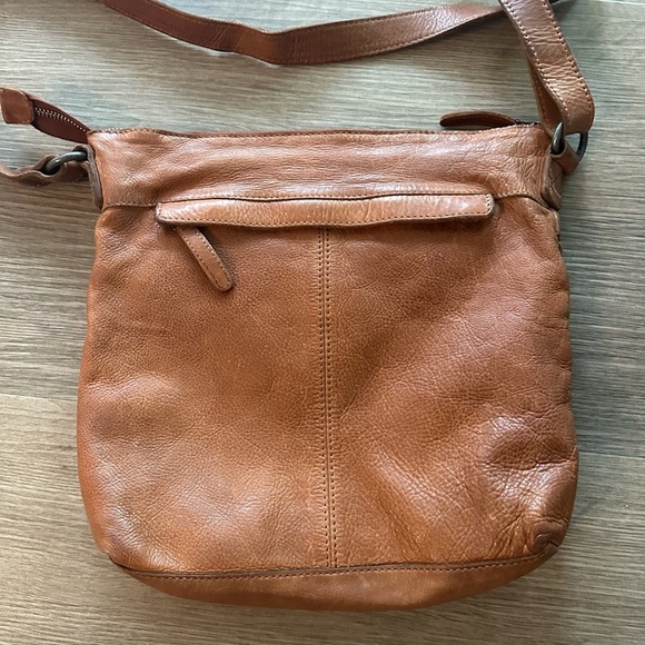 Vilenca Holland Leather Woven Shoulder Bag Adjustable Strap Tote - Picture 6 of 7